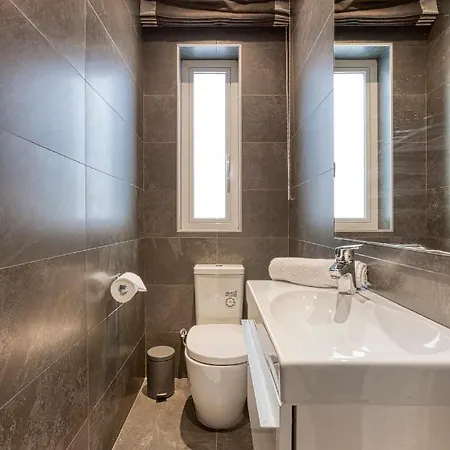 Apartamento A Luxurious 3br With Private Indoor Pool & Parking By 360 Estates Gharghur