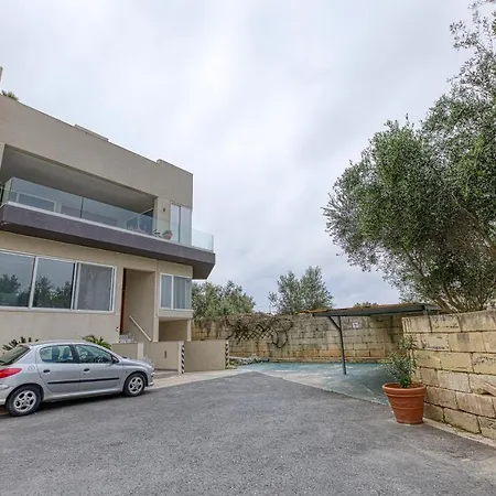 A Luxurious 3br With Private Indoor Pool & Parking By 360 Estates Apartamento *